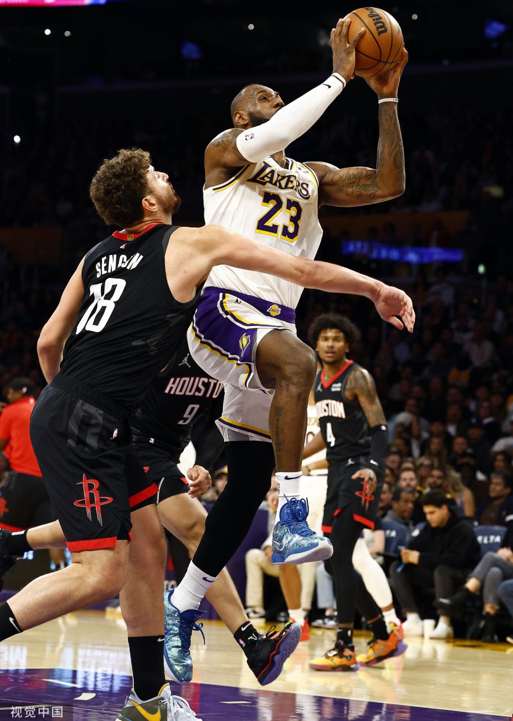 在这场势均 在这场势均