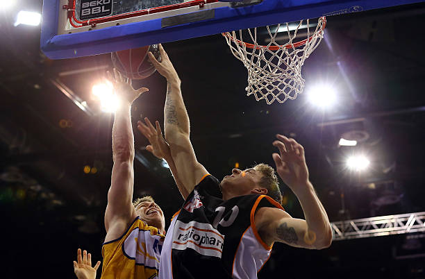 不容小觑 不容小觑